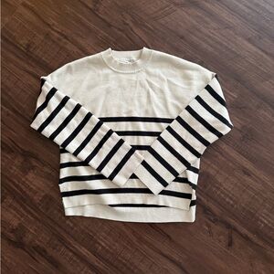 A&F Striped Sweater - Black and cream